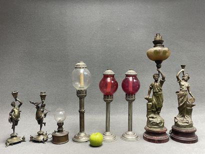 Ensembles de lampes à pétrole et paire de...