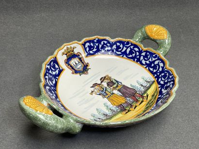 Henriot Quimper.
Melonnière en faience à...