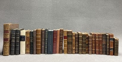 Deux petits cartons de livres reliés, dont...