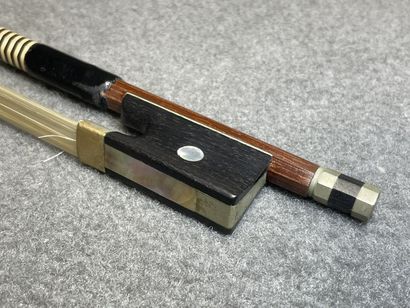 Archet de Violon. 
L. :74,3 cm.