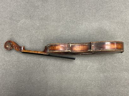 Violon. 
Sans étiquette. 
Longueur caisse:...