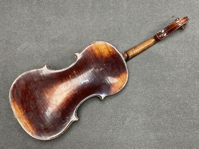 Violon. 
Sans étiquette. 
Longueur caisse:...