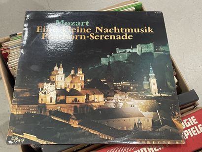 Deux cartons de disques vinyles 33 tours
Classique...