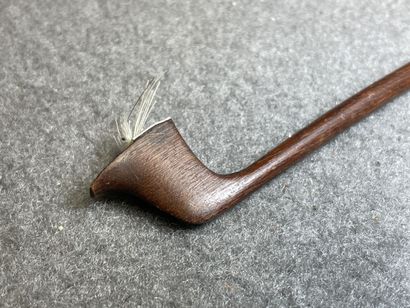 Deux archets de violon:
L. :72,5 cm et 73...
