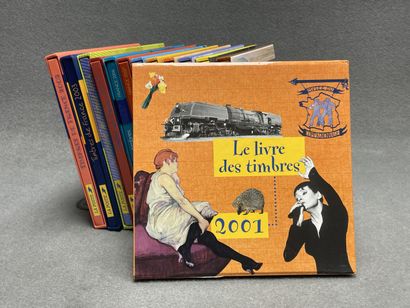 La Poste. 
Le livres des timbres. Avec timbres
Treize...