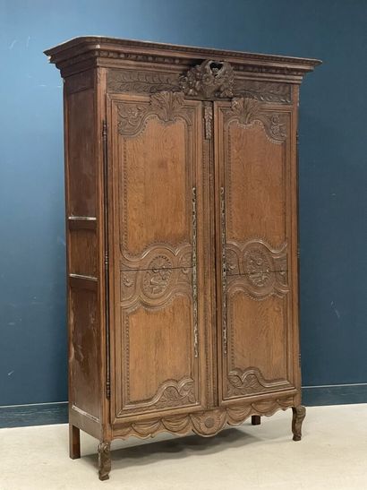 Armoire de mariage du pays de Caux en chêne...
