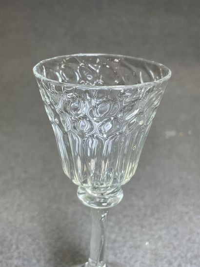 Paire de verres à pied XVIII°
H: 13 cm