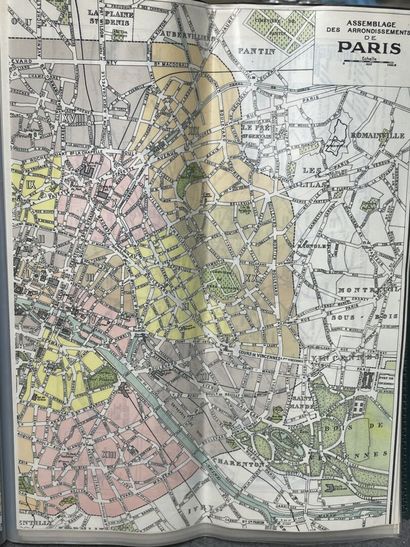 Trois Plans:
-Paris, Plan et indicateur des...