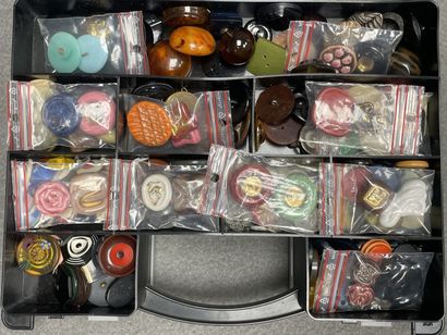 Lot de boutons de couture.
1900 - 1980
Toutes...