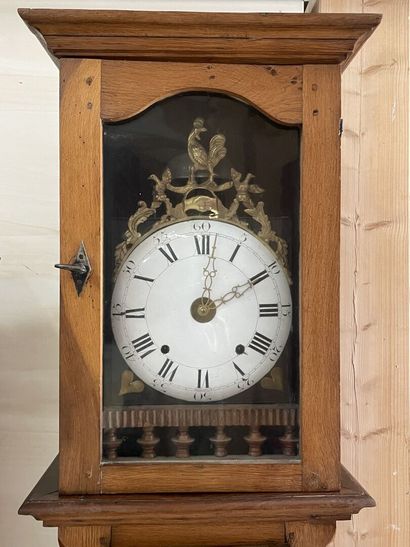 Horloge gaine XIX°
228 x 55 x 35 cm.