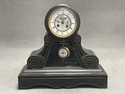 Pendule borne en marbre noir fin XIX°
42.5...