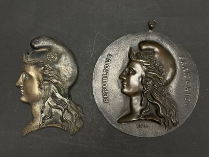 Marianne médaille en bronze et plaque en...