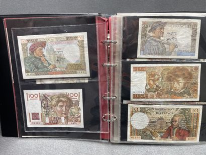 Collection de monnaies et billets de banque...