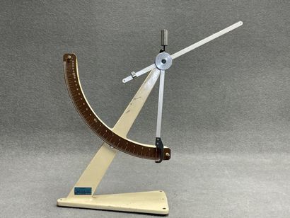 Sodemat 
Balance. 
H. :41 cm.