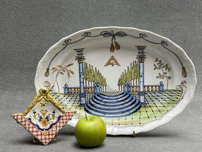 FRANC- MACONNERIE: Plat ovale et petit vide...
