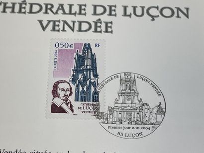 Editions CEF. 
Quatre classeurs de feuillets...