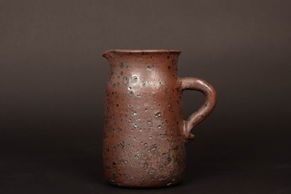 Georges MARTIN (1932-2020) - 
Pichet en grès...