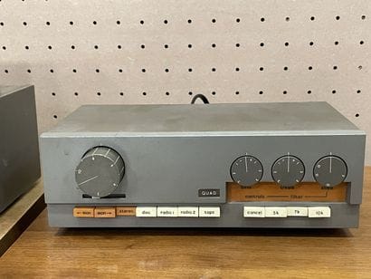 QUAD Ampli 33, pré-ampli 405 et FM 3 Tuner....