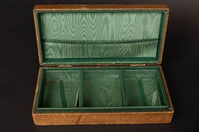 Coffret à cartes à jouer gainé de cuir à...
