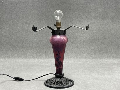 Pied de lampe en verre dégagé à l'acide Art...