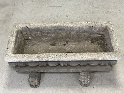 Jardinière. 
35 x 93 x 45 cm.