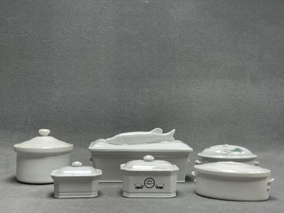 Ensemble de 6 terrines en porcelaine bla...