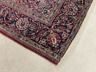 Tapis d'Orient. 
210 x 125 cm.