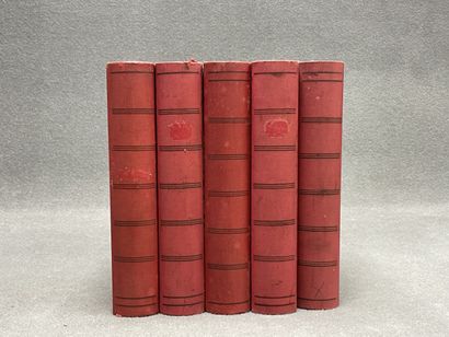 Cinq anciennes boites à livres / boites de...