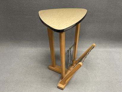 Guéridon des années 1960 , plateau formica,...