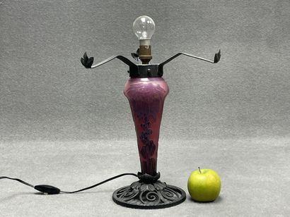 Pied de lampe en verre dégagé à l'acide Art...