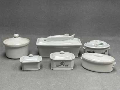 Ensemble de 6 terrines en porcelaine bla...