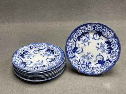 CREIL MONTEREAU modèle Flora: ensemble de...