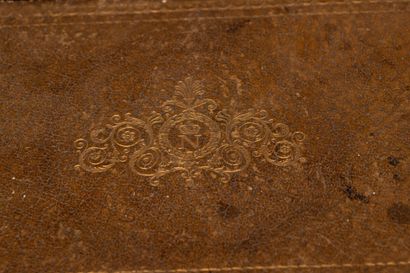 Coffret à cartes à jouer gainé de cuir à...