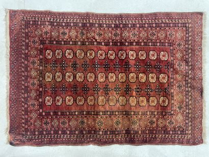 Tapis d'Orient
190 x 130 cm.