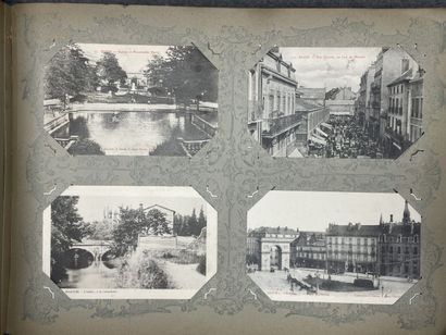 Trois albums de cartes postales anciennes...