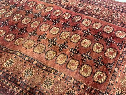 Tapis d'Orient
190 x 130 cm.