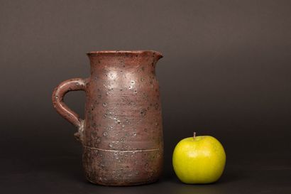 Georges MARTIN (1932-2020) - 
Pichet en grès...
