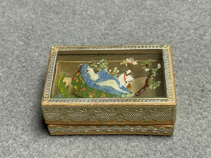 Petite boite avec biscuit façon cristallo...