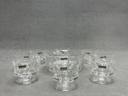 VILLEROY ET BOCH : coupe et dix coupelles
H....