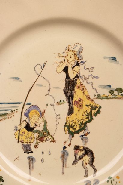 Assiettes Service Parisien Creil Montereau
Richard...
