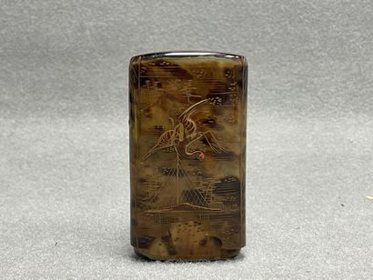 Etui en écaille à décor de hérons. 
Japon...