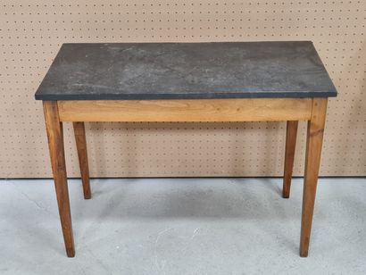 Console plateau marbre,
XIX°
H: 70 x 96 x...