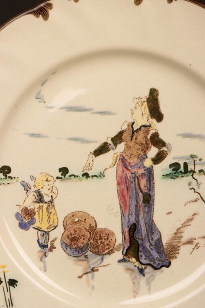 Assiettes Service Parisien Creil Montereau
Richard...
