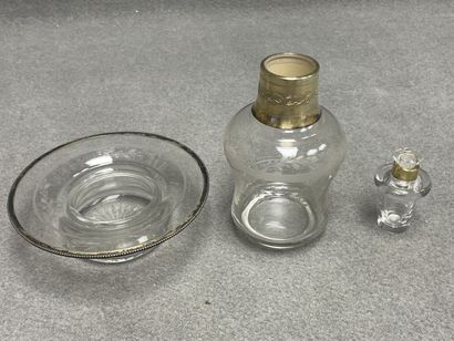 Verre d'eau en verre et monture argent.....