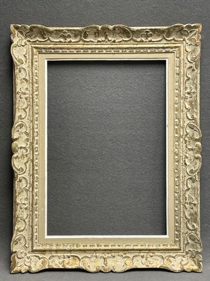 Cadre en bois et stuc.
Dim. intérieur: 55...