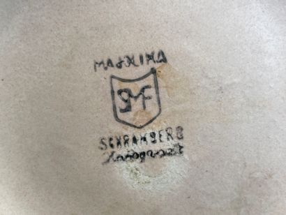 Eva Zeisel, pour Schramberger Majollika
Service...