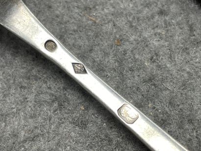 Sept petites cuillères en argent, modèles...