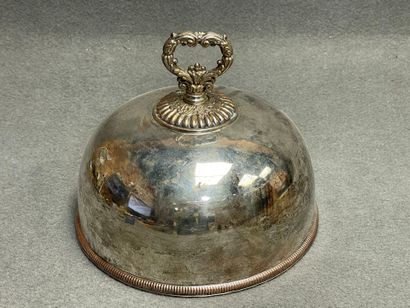 Cloche de service en métal argenté argenté....