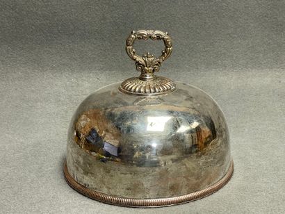Cloche de service en métal argenté argenté....