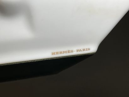 HERMÈS Paris. 
Toucan model - Porcelain ashtray....